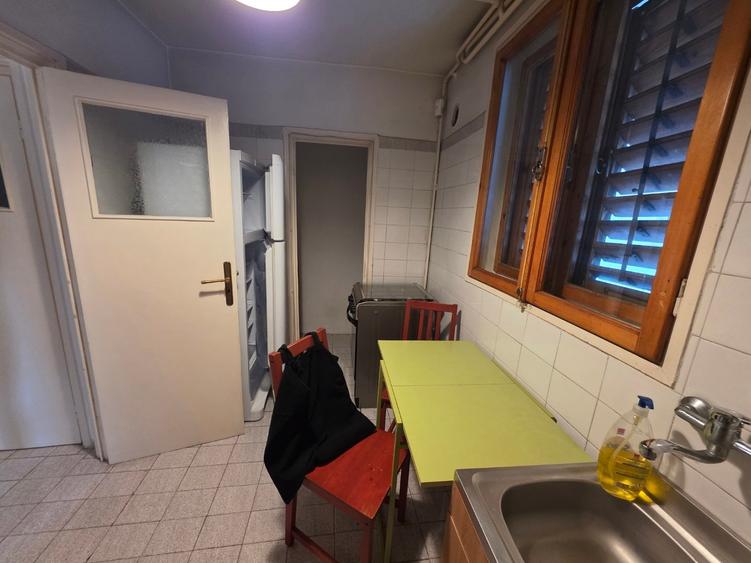 Iancului metrou, Mihai Bravu intersectie Sos Iancului, stradal, vedere spate, - 9