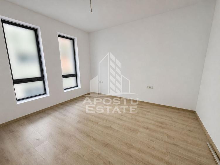 Apartament cu 2 camere semidecomandat în Giroc