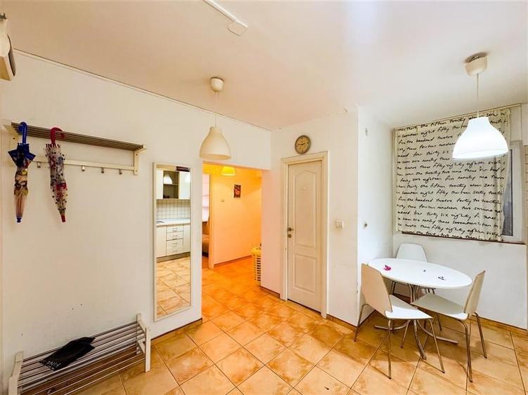 Apartament de vanzare 3 camere Tineretului - 11