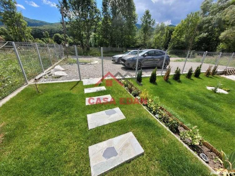 Casa (pensiune) noua an 2023 5 dormitoare teren 2020mp 380.000e - 11