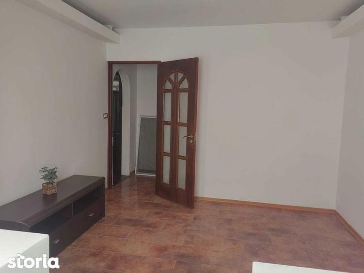 dau spre inchiriere apartament 2 camere pacurari - 6