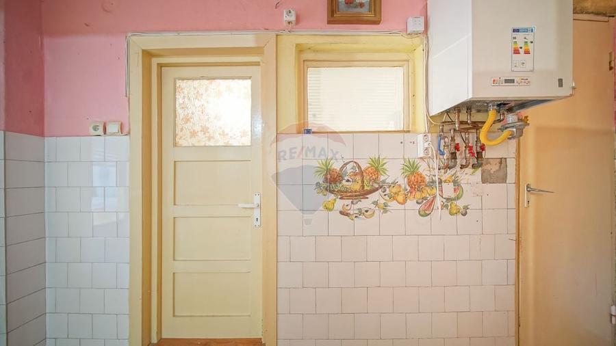 Casa de renovat de vanzare, Str. Dealu Cetatii, Comision 0% - 24