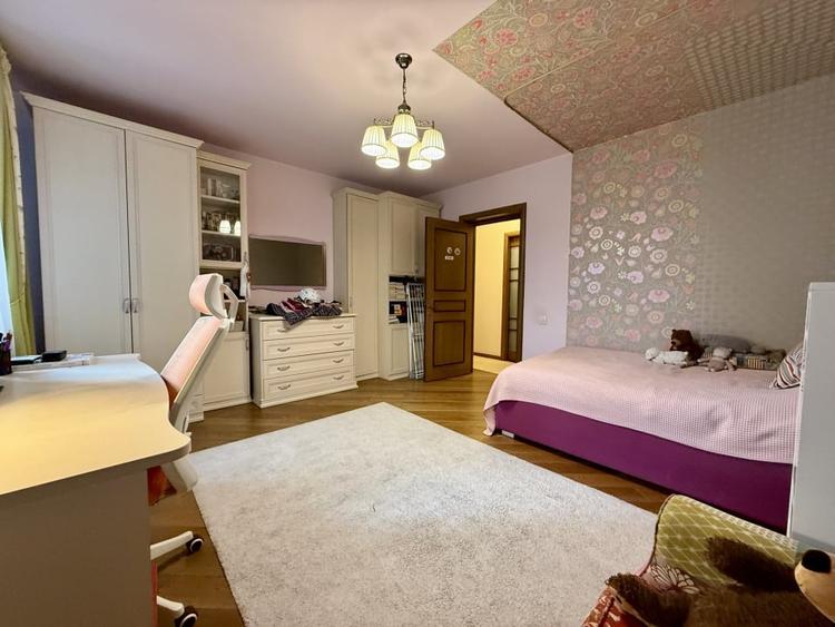 Vilă ultracentrală cu piscină interioară, saună și cramă | Unirii - 23