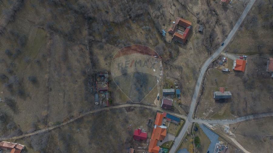 Teren 1,614mp Sohodol / Strada Inv. Ioan Puscariu - 9