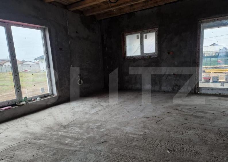 Casa noua de vanzare in Santandrei Spa?iu generos - 11