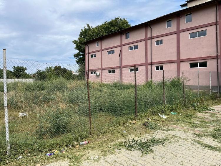 Teren intravilan 1720 mp - vanzare integral / loturi (factura) - 1