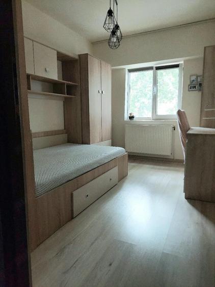 Apartament 3 camere decomandat, Etaj 2 Zona Orizont (?tirbei Voda) - 3