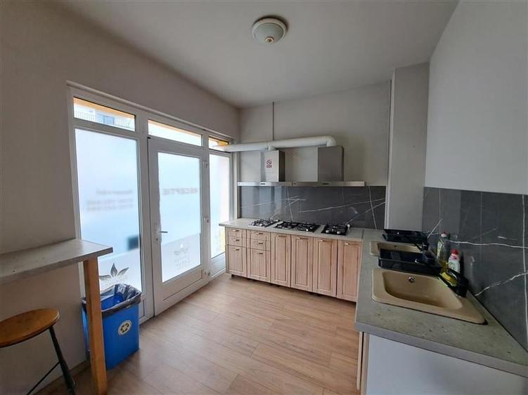 Casa individuala, 230 mp + 80 mp anexa, situata in zona Semicentrala! - 13