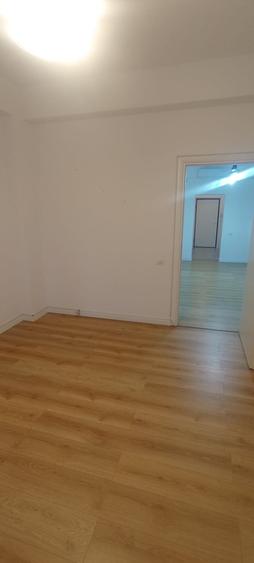 3 camere parter cladire interbelica pentru birou Armaneasca-Carol - 10