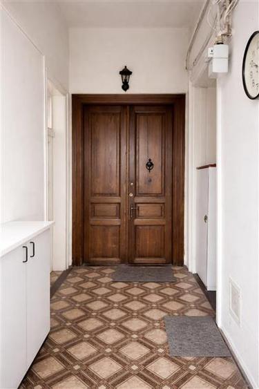 Apartament spatios cu 4 camere in inima orasului, ideal locuinta sau investitie - 1