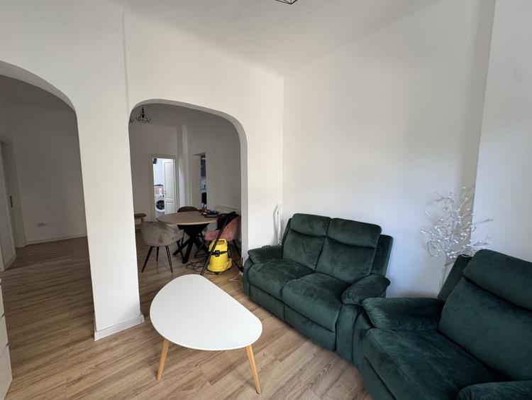 13 Septembrie  - Casa individuala - Renovata completa - Disponibila imediat - 11