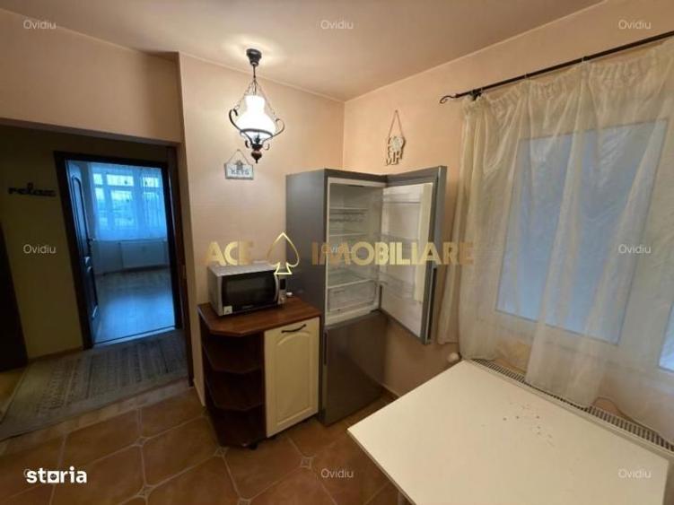 Apartament cu 3 camere, mobilat în Giurgiului