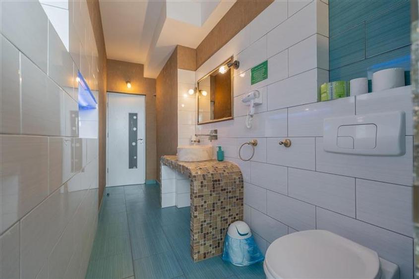 Hotel Exceptional de Vanzare in Inima Copoului - 15