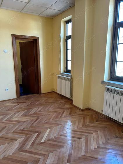 Spa?ii de birouri de inchiriat in centru, Buzau. Cladire reprezentativa, pozi?ie premium - 10