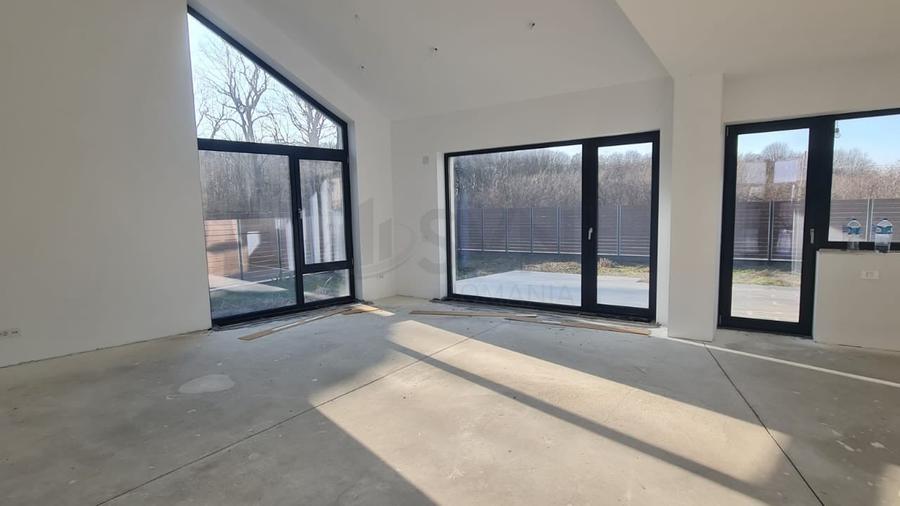 REV2004530 Vila de vanzare la padure  in Corbeanca - 10