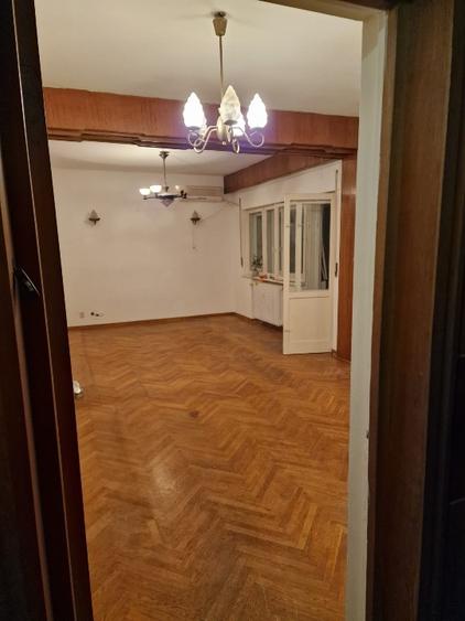 Apartament spațios 3 camere + dependințe, Pajura – vilă - 2