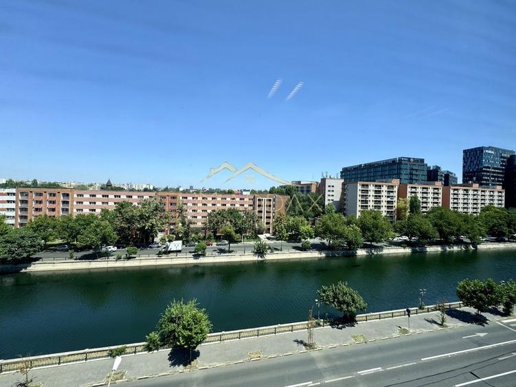 Spatiu Birouri**1,042mp utili**// zona Grozavesti - 13