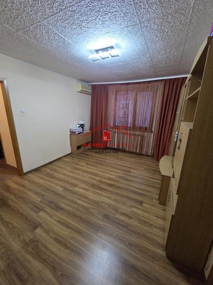 Apartament 3 camere - str.Isaccei - centrala pe Gaz! - 10
