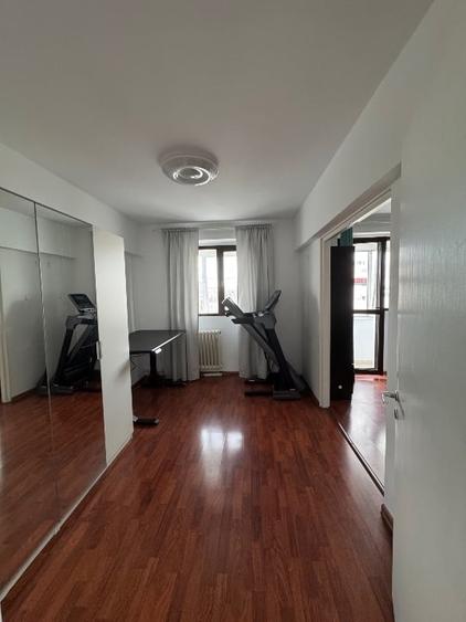 Proprietar Apartament generos 3 camere – Bulevardul Timișoara - 9