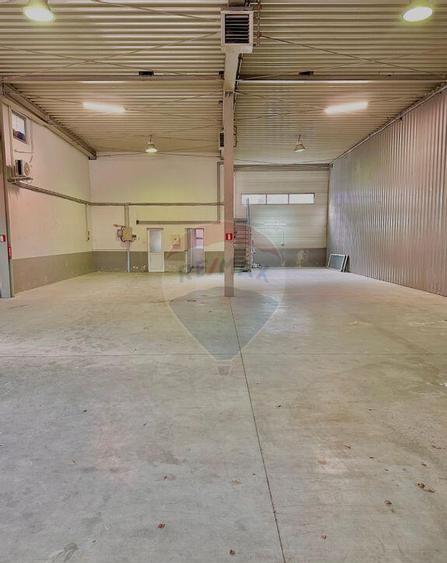 Hala de inchiriat cu birouri in zona Micalaca - 6