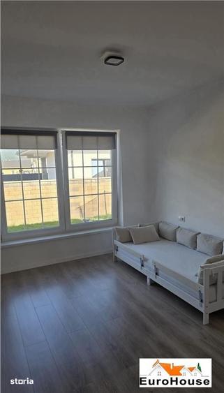 Casă cu 4 camere cu Teren 450 Mp în Cetate