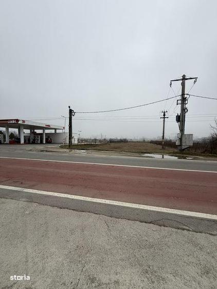 Teren de 3500 mp, în Căzănești
