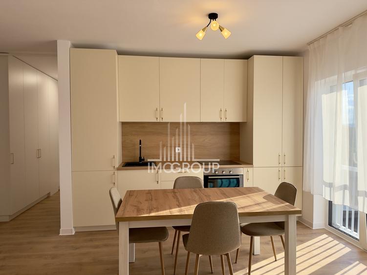 Apartament cu 3 camere semidecomandat, mobilat în Apahida