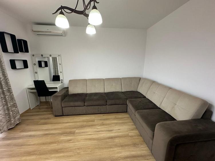 Apartament cu 2 camere decomandat, mobilat în Girocului