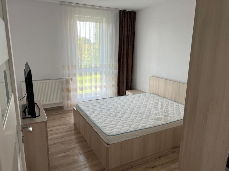 Duplex cu 4 camere cu Canalizare în Dumbrăvița