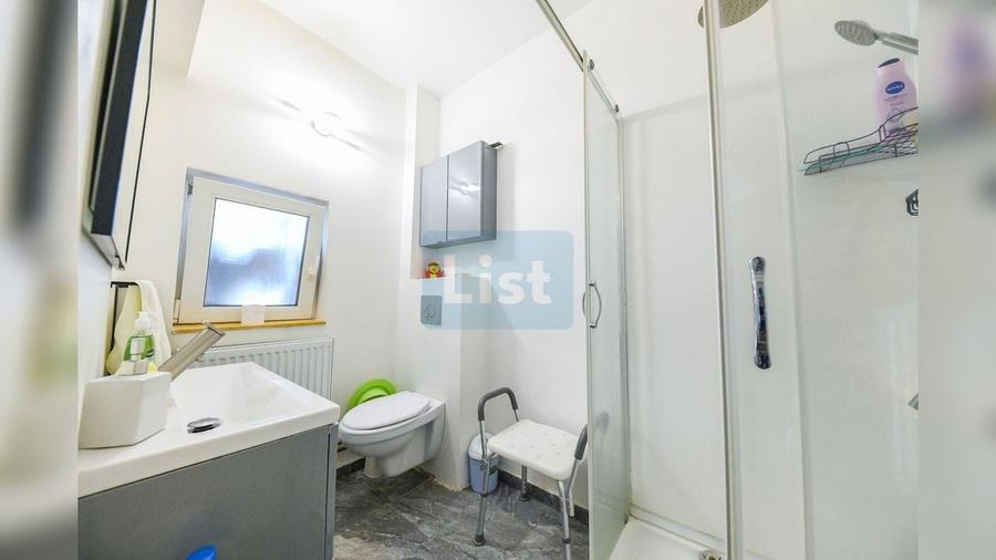 Casă cu 6 camere cu Canalizare în Gilău