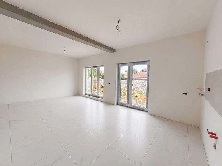 Duplex pe parter langa Carrefour toate utilitatile - 7