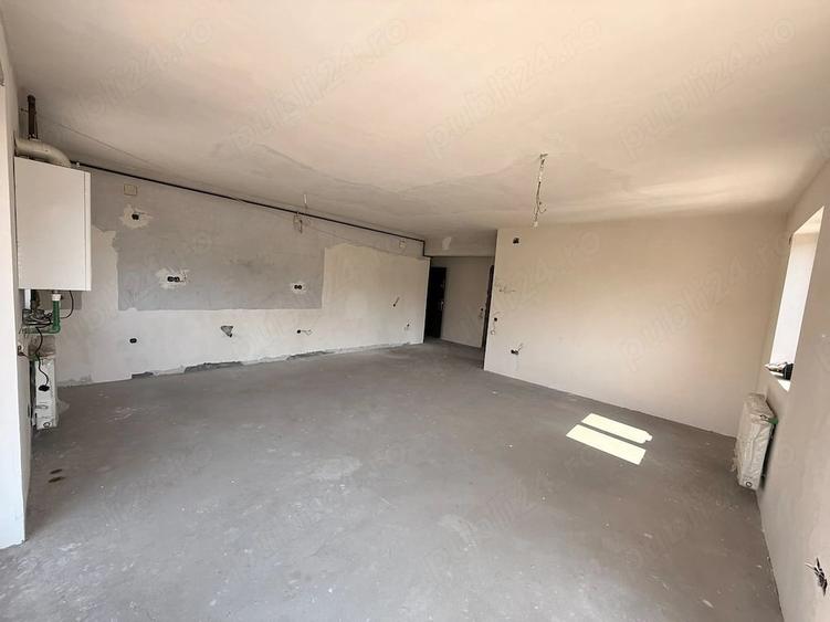 Apartament cu 2 camere semidecomandat în Florești