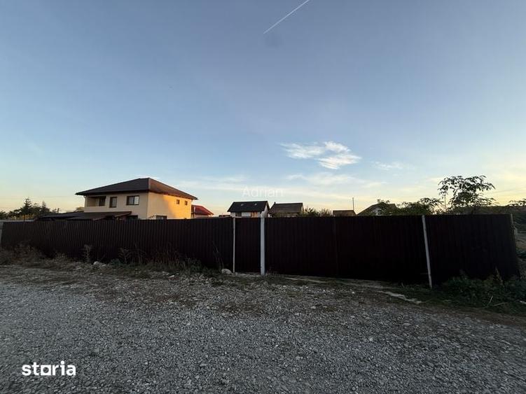 Teren de 710 mp, în Tărlungeni