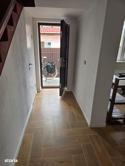Apartament cu 3 camere în Burdea