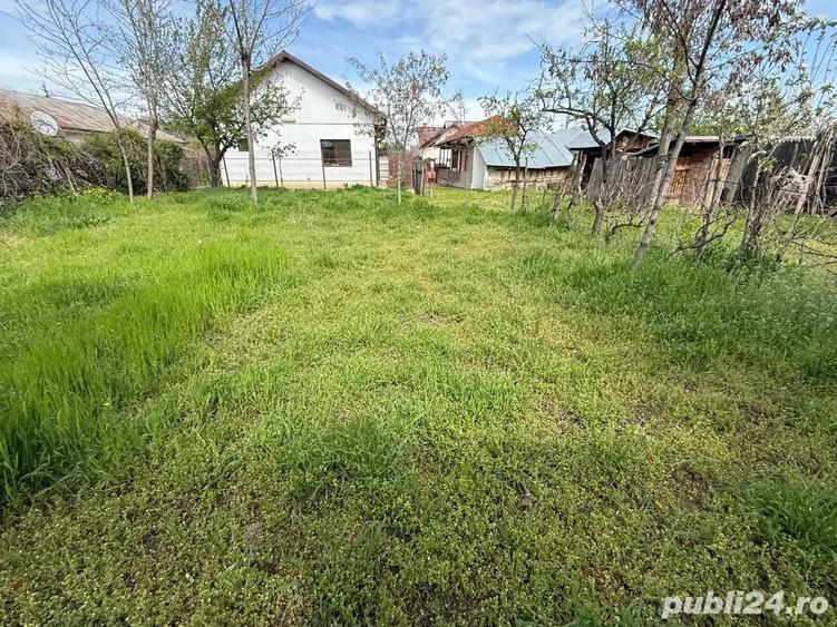 Casă cu 3 camere cu Teren 550 Mp în Râmnicu Sărat