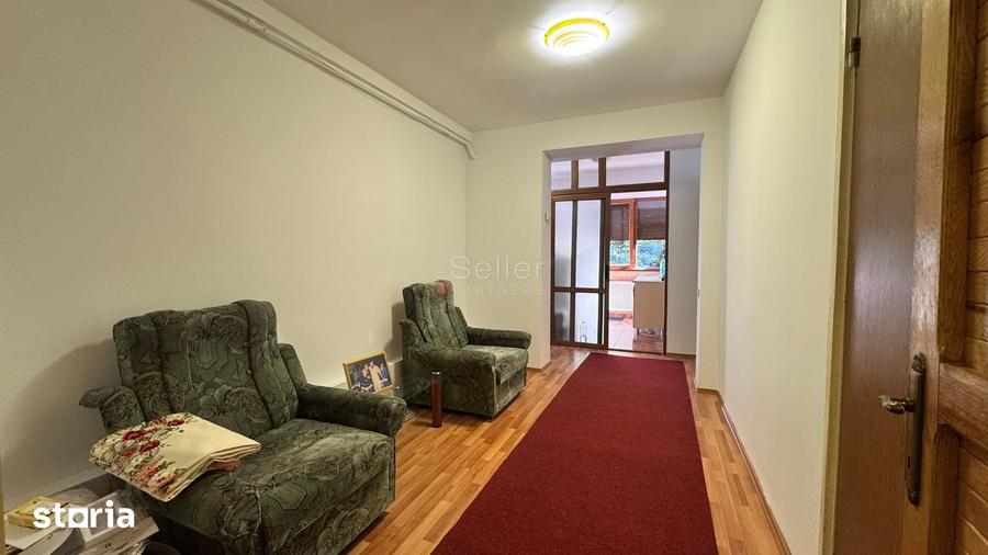 Apartament cu 3 camere în Central