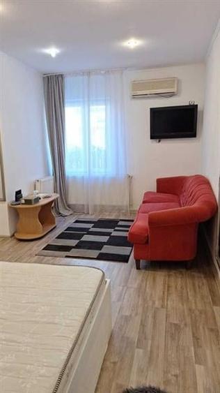 Corp de casa cu posibilitate de mansardare, 45mp, curte interioara, str Lunga, B - 5