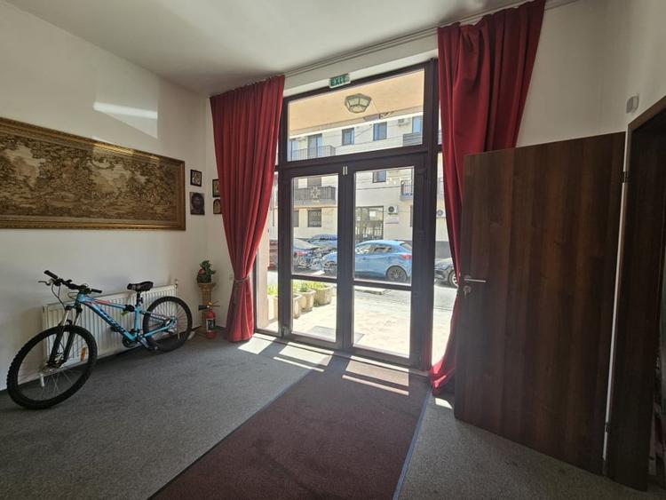 Inchiriere Cladire Multifunctionala Unirii Comision zero - 2