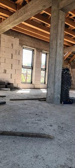 Casa de vanzare ,136 mp , semifinisata, teren 700 mp ,in Chinteni - 8