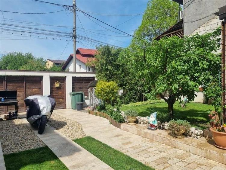 Vanzare vila 5 camere Bazilescu - 2