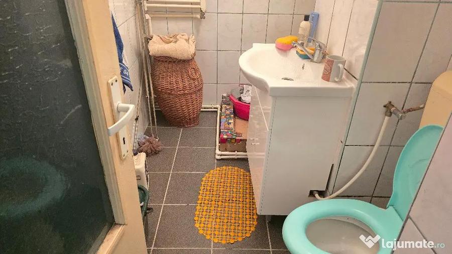 Vand apartament cu o camera decomandat in Deva,Micro 15, parter - 6