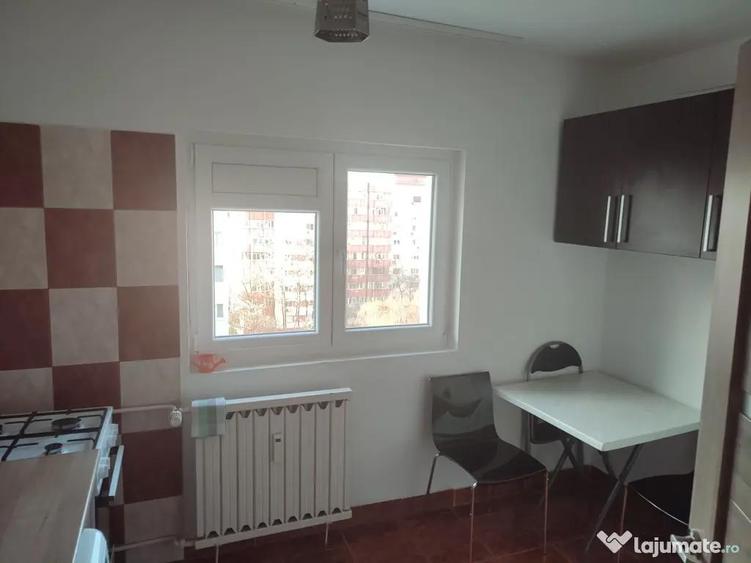 Inchiriez garsoniera spatioasa, utilata, langa Parcul Sebastian, 13 septembrie - 5