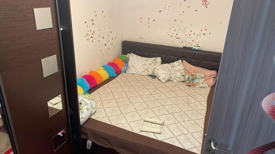 Pers fizica vand apartament 3 camere situat in Tatarasi, la etajul 2/4 - 2