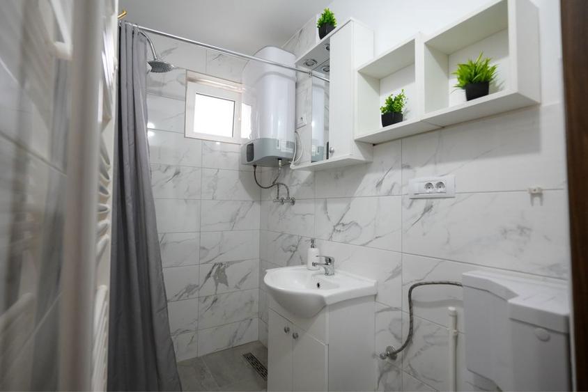 Apartament 2 camere, central, mobilat Viseu de Sus - 1