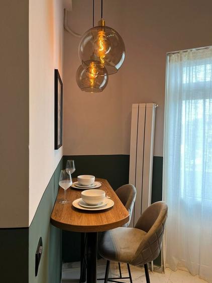 Studio exclusivist in zona Dacia - piata Gemeni - 20