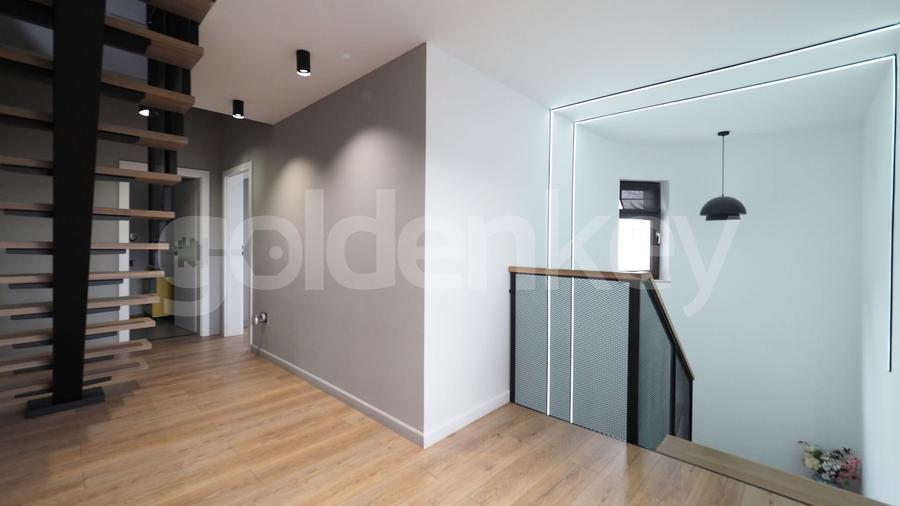 Vila cu design modern, minimalist | 600mp teren | garaj - 24