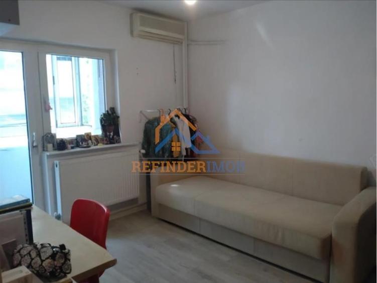 Apartament de vanzare 3 camere zona Bulevardul Constatin Brancoveanu - 3