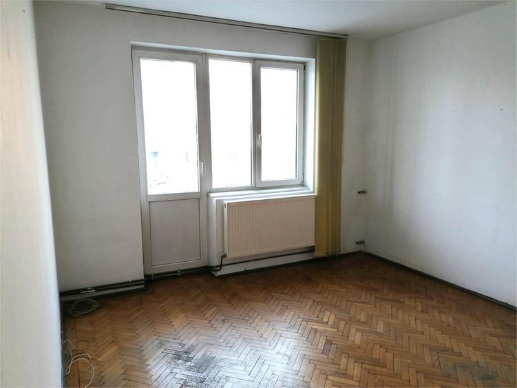 Apartament cu doua camere in Centrul civic pentru locuinta sau birou - 1