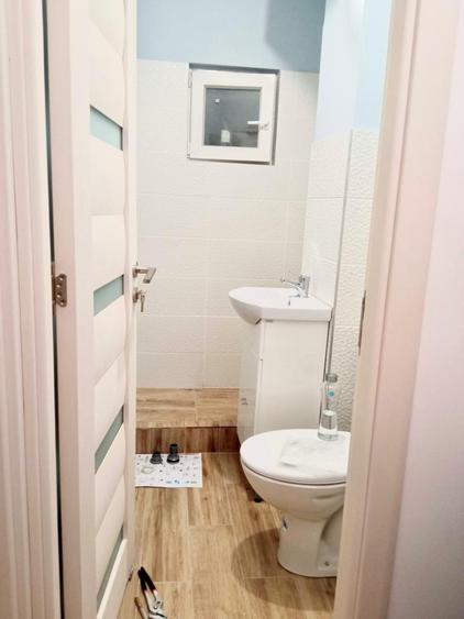 Garsoniera de vanzare, etaj 1 ,Stefan cel Mare. - 6