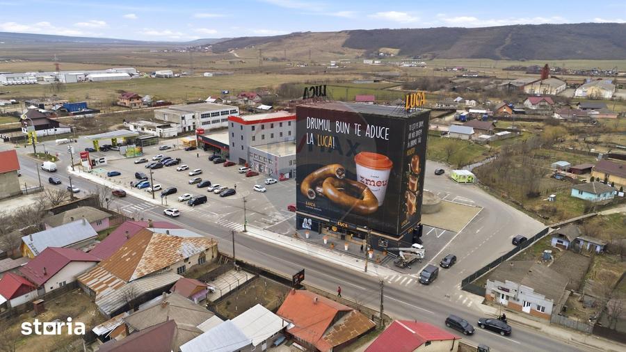 Spațiu comercial, de 2,320 mp, în Central